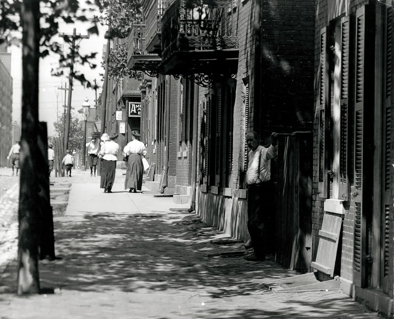 Brick street in Soulard