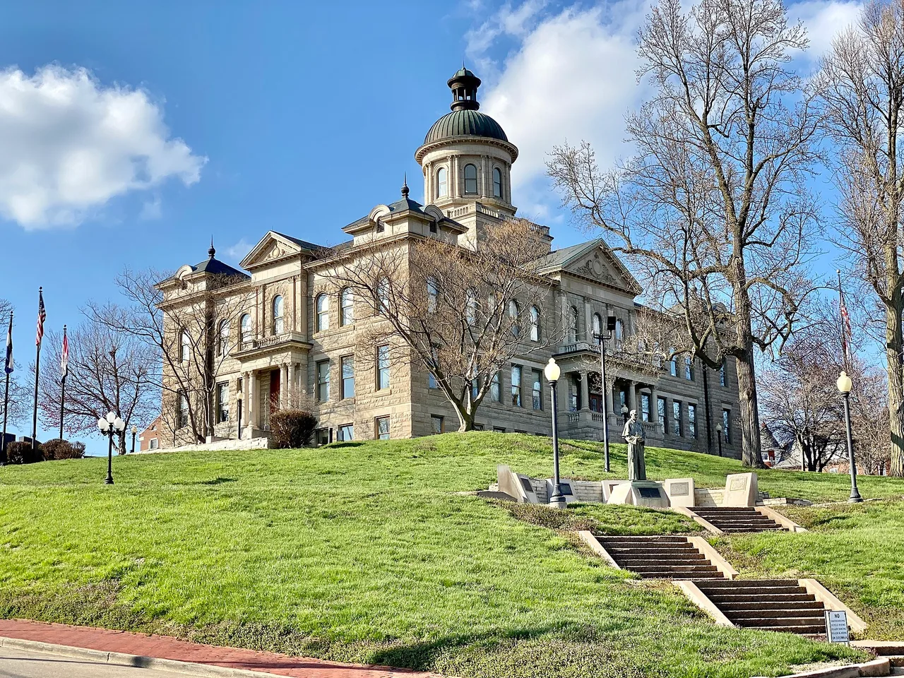 St. Charles County Courthouse
